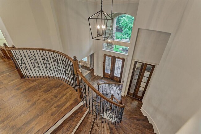 Building Photo - 115 Windfair Loop