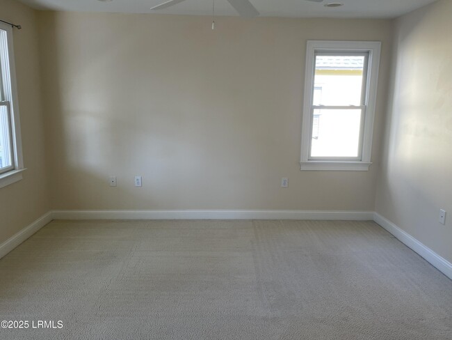 Building Photo - 42 Bostick Cir