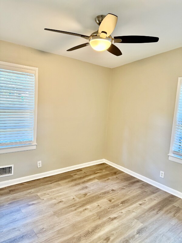 Building Photo - 2386 Elldale Ave