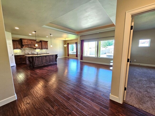 Building Photo - 2817 Tuscanna Dr