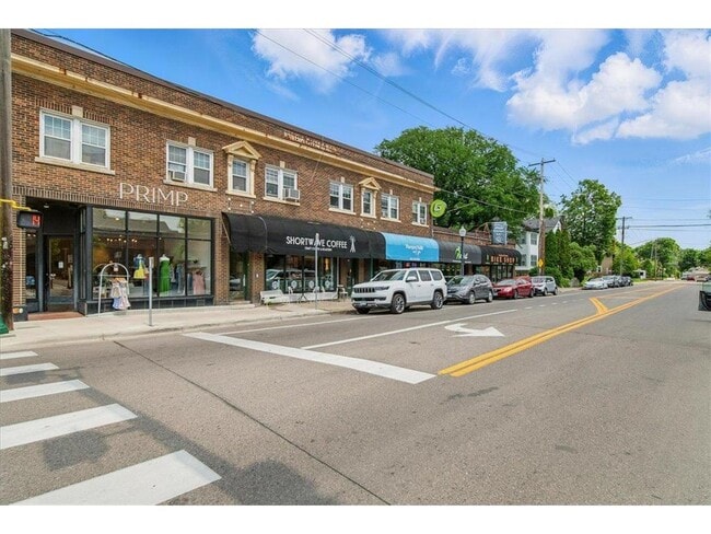 Building Photo - 4948 Lyndale Ave S