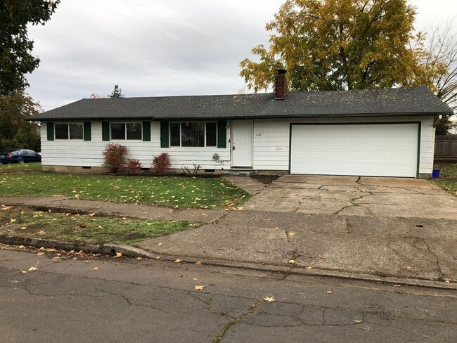 Primary Photo - Updated 3 bedroom 1 bath house in Springfi...