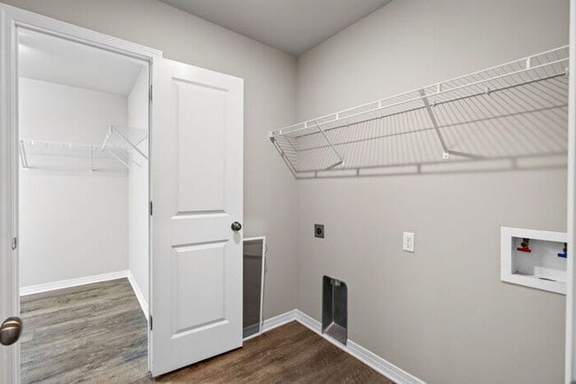 Building Photo - 13260 Willow Oak Cir