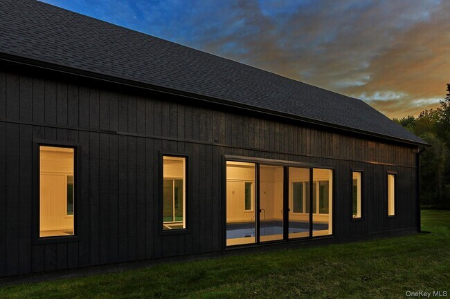 Building Photo - 107 Cold Spring Rd