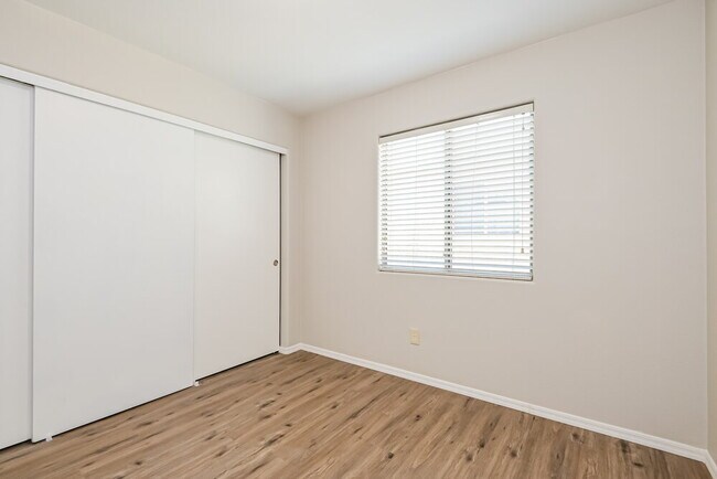 Building Photo - 4360 E Mesquite Desert Trail