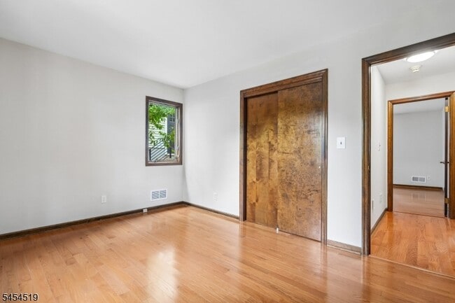 Building Photo - 491 Harrison St