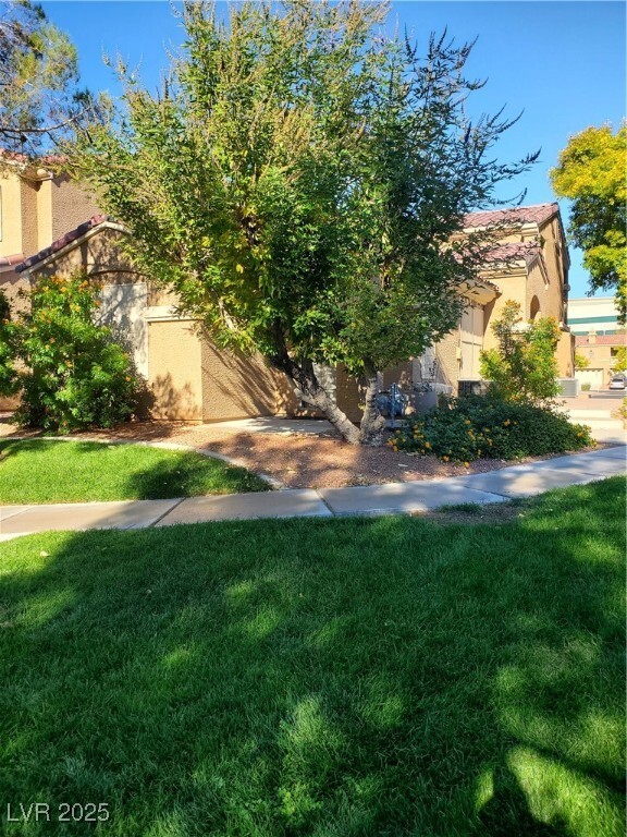 Building Photo - 5455 Cardinal Ridge Ct