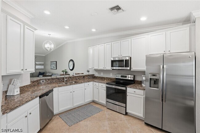 Building Photo - 9528 Avellino Wy