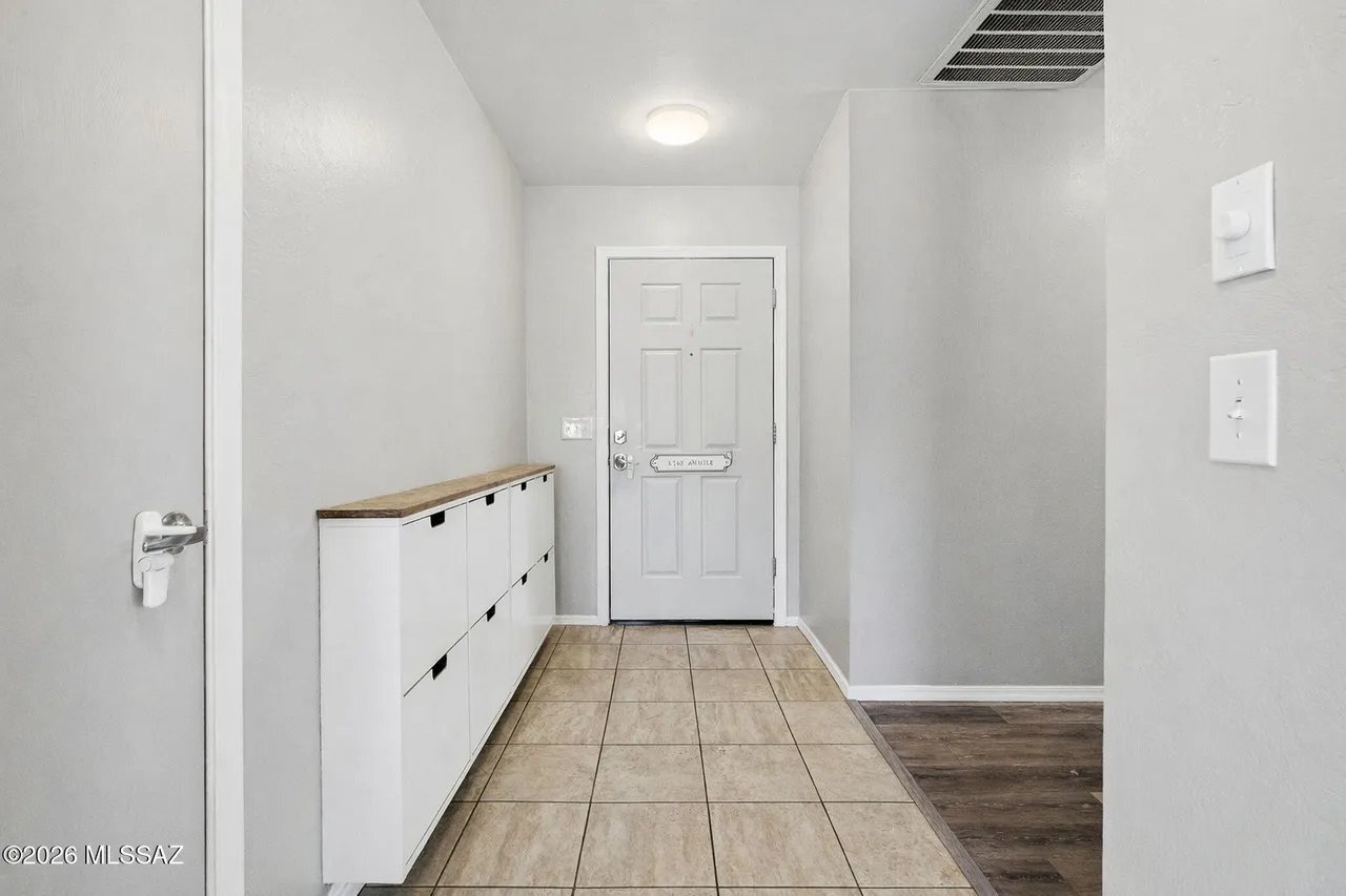Building Photo - 757 S Harry P Stagg Dr