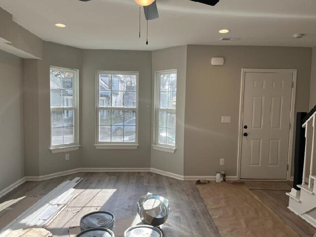 Building Photo - Shelby Park 3 bed 1.5 bath New Construction !
