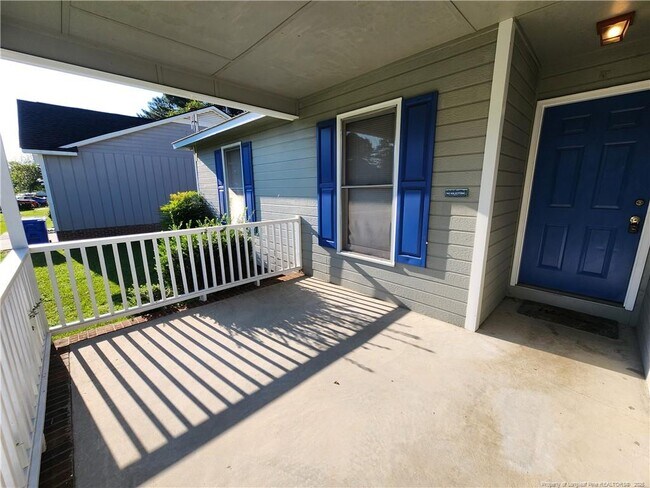 Building Photo - 6445 Rhemish Dr