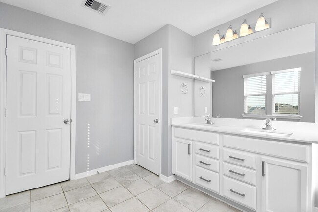 Building Photo - 6738 Beck Canyon Dr