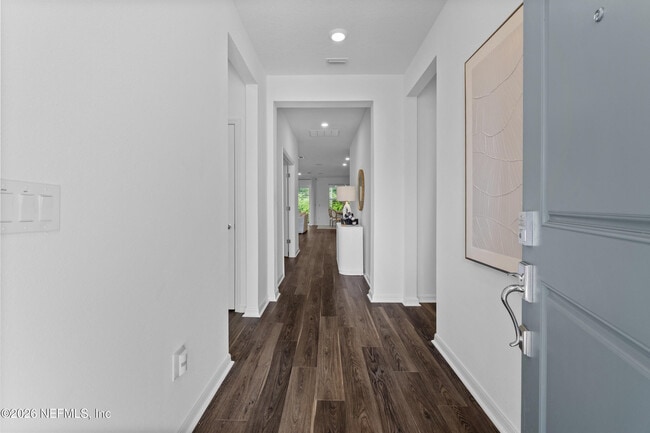 Building Photo - 282 Timber Lgt Trl