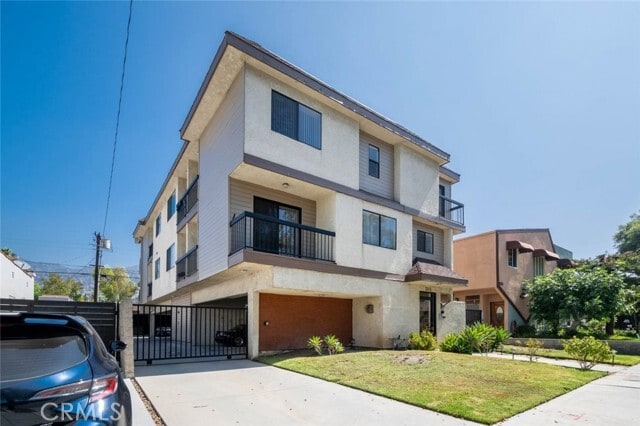 Building Photo - 569 Palm Dr