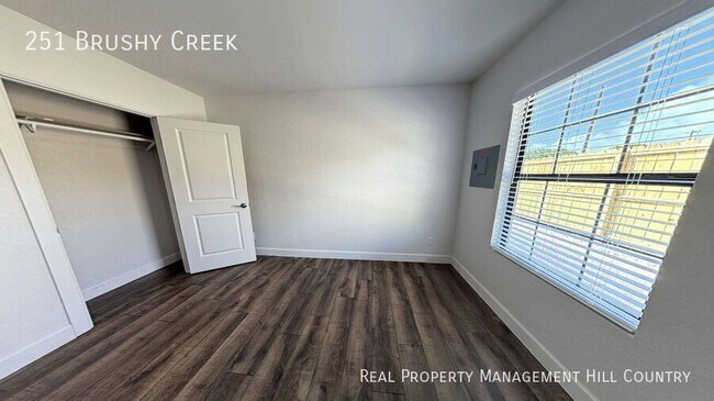 Building Photo - 251 Brushy Creek Rd
