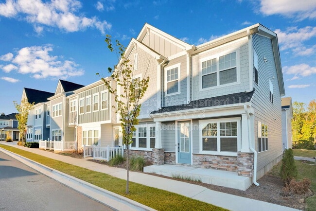 Building Photo - 8817 Arrington Hall