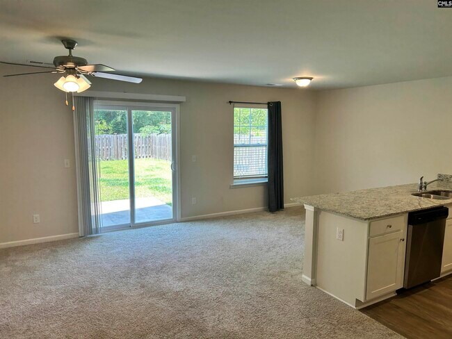 Building Photo - 1071 Crescent Moon Lp