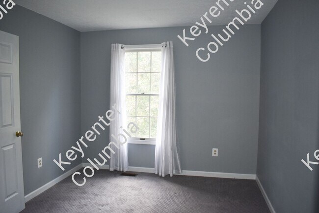 Building Photo - Peaceful Living in Southfield – Beautiful ...