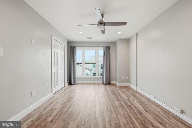 Building Photo - 44142 Shady Glen Terrace