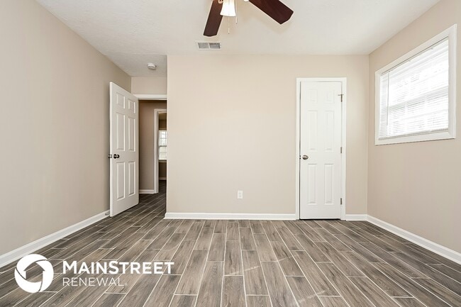 Building Photo - 79 Green Valley Dr