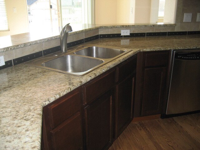 Building Photo - Stunning Home on Firefall Ct For Rent