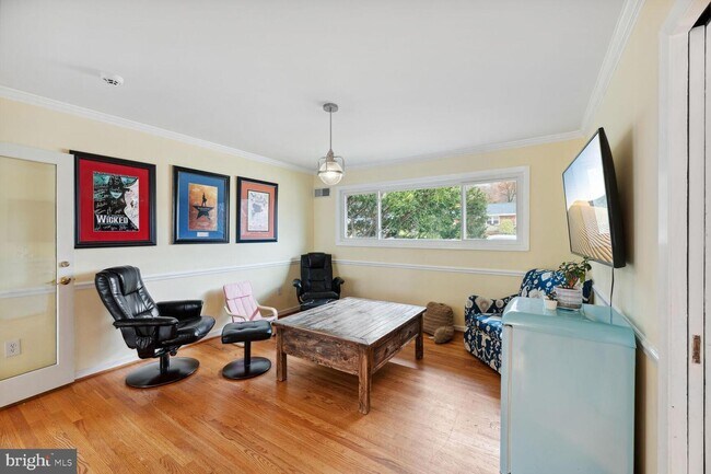 Building Photo - 6909 Andover Dr