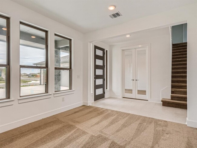 Building Photo - 9101 Spire View