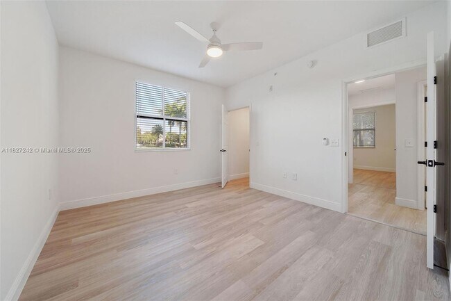 Building Photo - 10170 SW 7th St