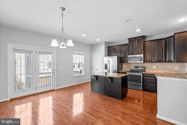 Building Photo - 6974 Kona Dr