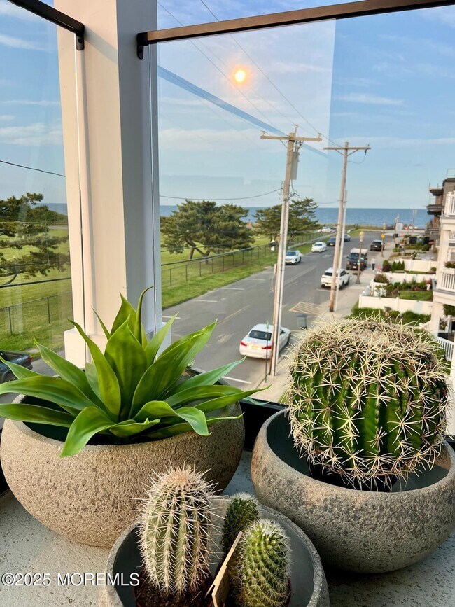 Building Photo - 40 Seaview Ave