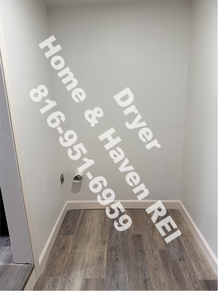 Building Photo - 10503 E Scarritt Ave