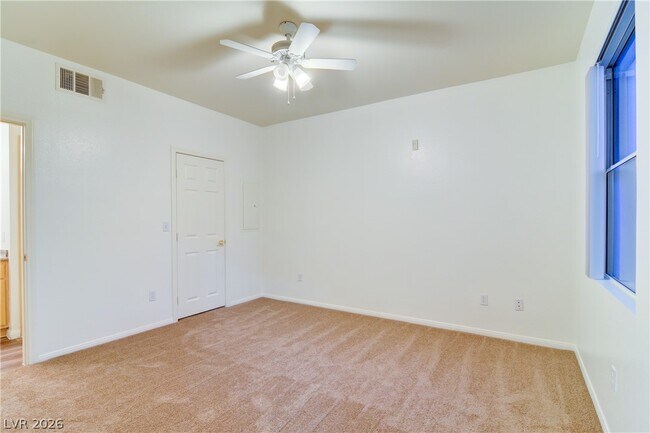 Building Photo - 6955 N Durango Dr