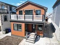 Building Photo - 233 E Fulton St