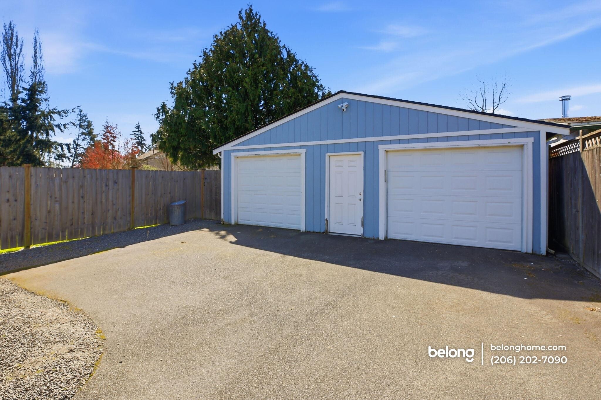 Building Photo - 9243 Palatine Ave N