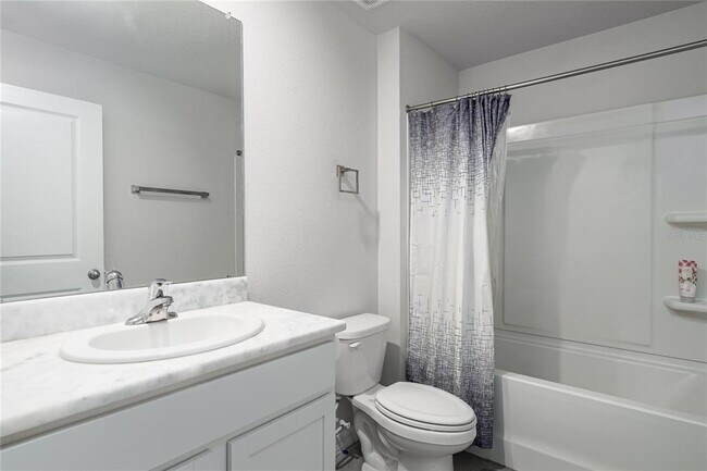 Building Photo - 12277 Mountain Is Trl