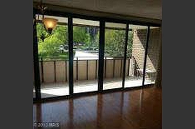 Wall to wall full length windows - 250 S Reynolds St