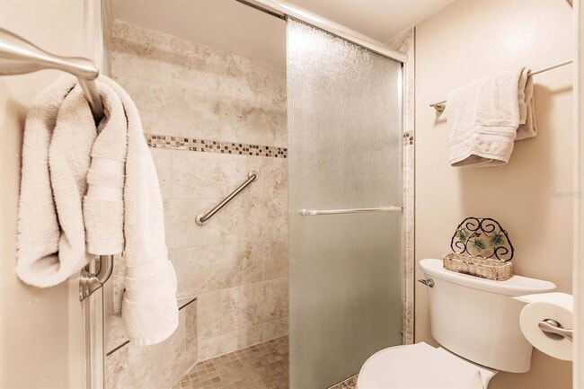 Building Photo - 1125 W Peppertree Dr