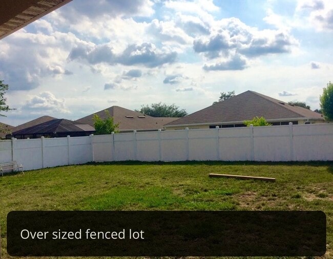 Building Photo - 4218 SW 53rd Cir