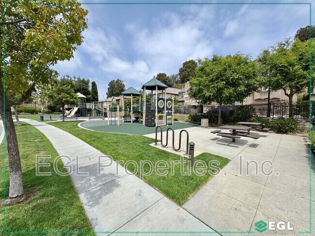 Building Photo - 3603 Medici Ln