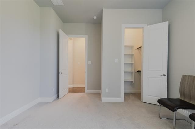 Building Photo - 8528 Pine Valley Dr