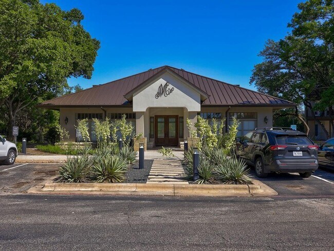 Building Photo - 6000 Shepherd Mountain Cove