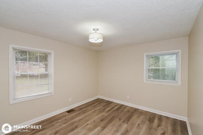 Building Photo - 3190 FERN VALLEY DR SW, MARIETTA, GA 30008