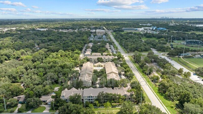 Building Photo - 5039 Sunridge Palms Dr