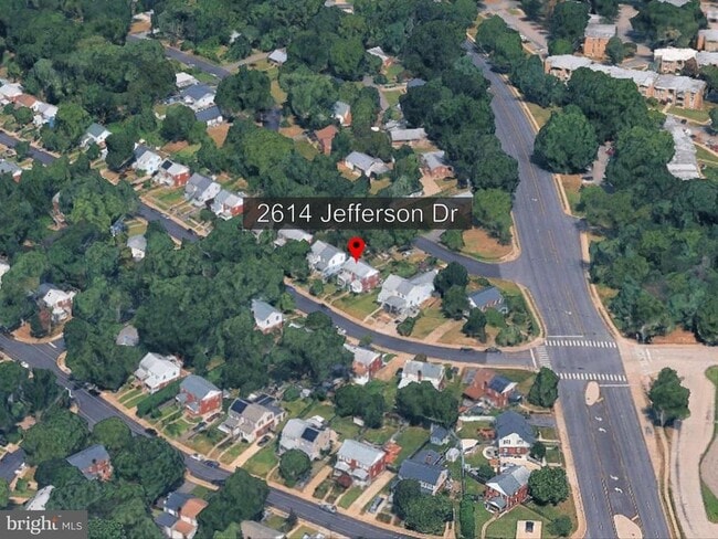 Building Photo - 2614 Jefferson Dr