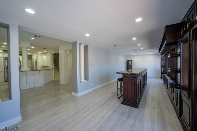 Building Photo - 4875 Impressario Ct