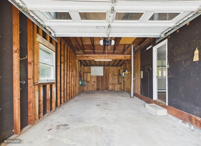Building Photo - A home built for making memories — 4 Bedroom Home with Sunroom, Pool Table & More!