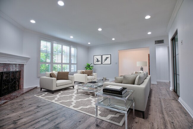 Virtual Staging - 1337 Berkeley St