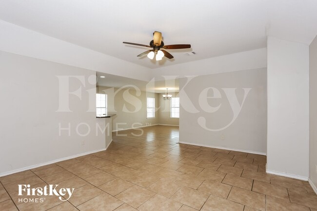 Building Photo - 6612 Gillis Johnson St