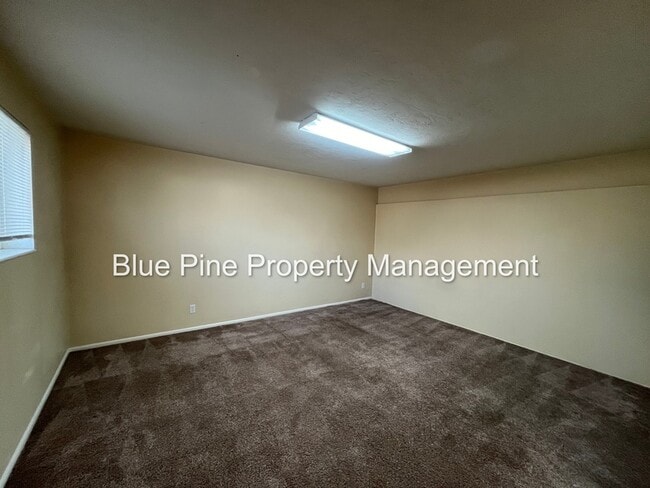 Building Photo - 1570 12th St