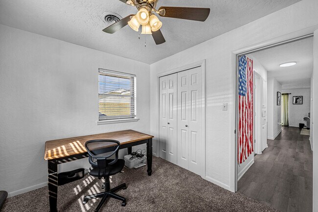 Building Photo - 140 SW 69th St